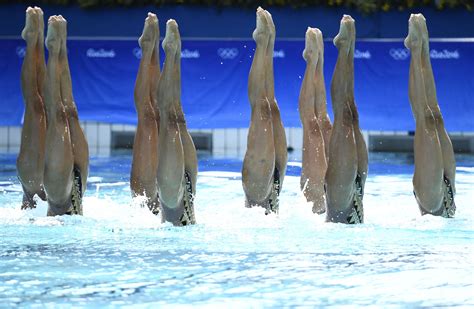 21 Stunning Photos From the Olympic Synchronized Swimming Finals ...