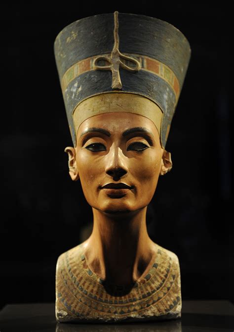 Why is Nefertiti so famous? | Britannica