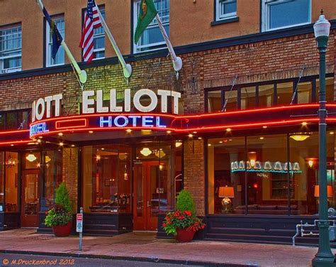 The Hotel Elliott, downtown Astoria, Oregon | Astoria oregon, Oregon ...