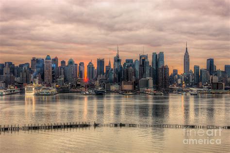 New York City Skyline at Sunrise II Photograph by Clarence Holmes - Pixels