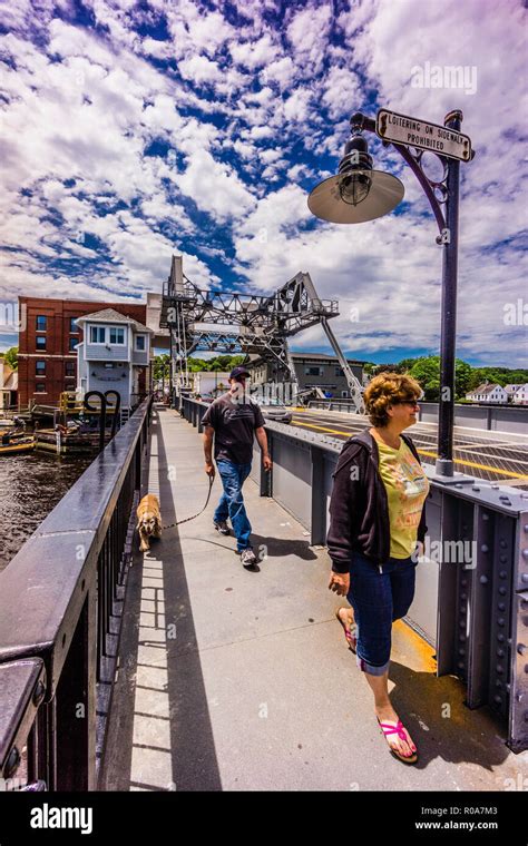 Mystic River Bascule Bridge Mystic, Connecticut, USA Stock Photo - Alamy