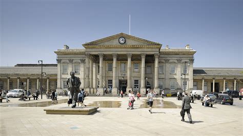 Huddersfield Train Station | Transportation | AHR | Architects and ...