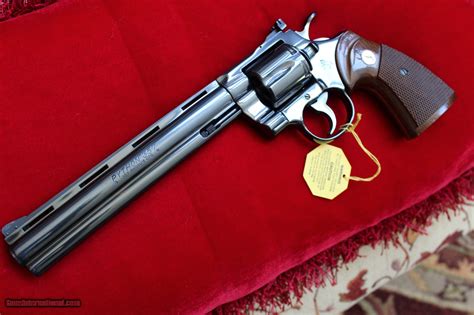 Colt Python 8 inch - Near Mint, Original box and all accessories