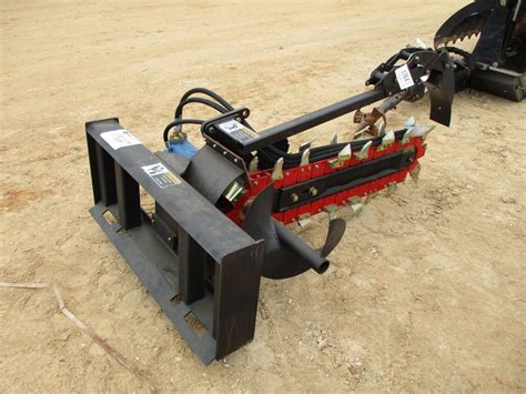 TRENCHER ATTACHMENT FIT SKID STEER LOADER