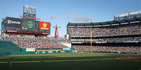 Angel Stadium / Los Angeles Angels of Anaheim | Ballpark Digest