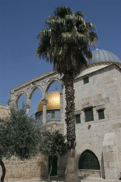 Temple Mount, Dome Of The Rock Stock Image - Image of prophet, religion ...