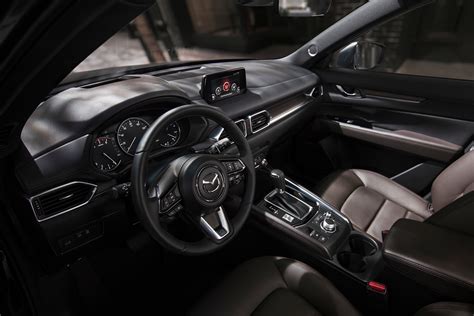 2019-mazda-cx5-signature-interior_o - Hickory Mazda