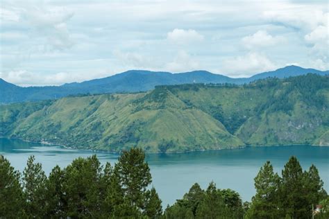 Traveling in Samosir Island, Lake Toba - Michelle Franc-LeeMichelle ...