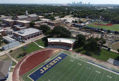 Arlington Heights Athletics - FWISD