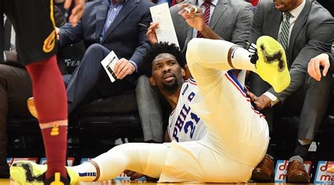 Joel Embiid injury update: 76ers center sprains shoulder, out at least ...