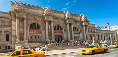 The Metropolitan Museum of Art | A Must See in NYC