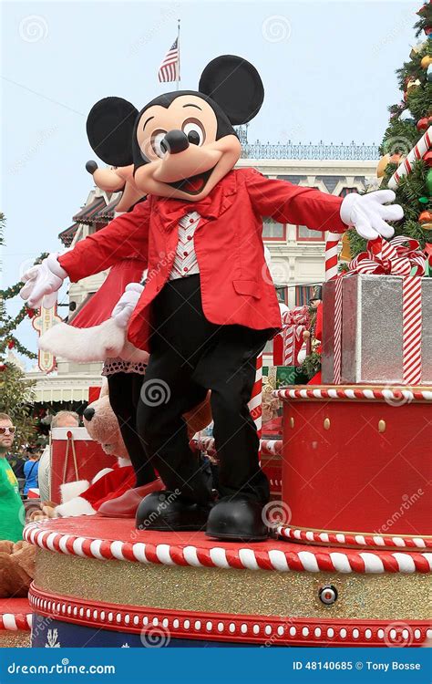 Mickey Mouse editorial image. Image of christmas, disneyworld - 48140685