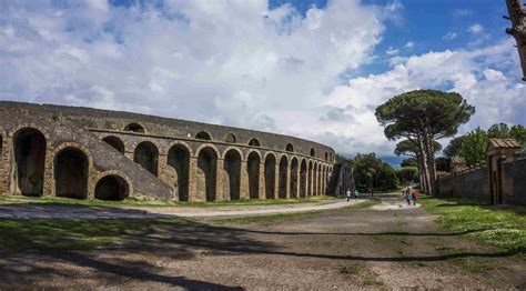 What events were held in Pompeii’s Amphitheatre?