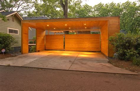 Photo 5 of 5 in Unconventional Garages We Love by William Harrison ...