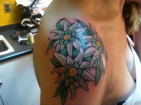 edelweiss tattoo | tattoo | Pinterest Edelweiss Tattoo, Edelweiss ...