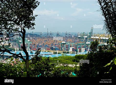 Singapore container ship port Stock Photo - Alamy