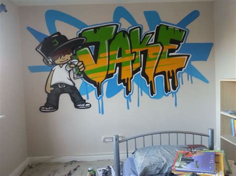 Simple Room Graffiti Design For Small Space | Home decorating Ideas