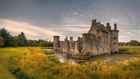 Caerlaverock Castle (Dumfries) - All You Need to Know BEFORE You Go ...