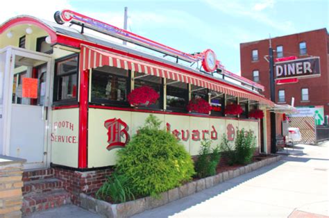 Boulevard Diner serving up food for 80 cents to celebrate 80 years in ...