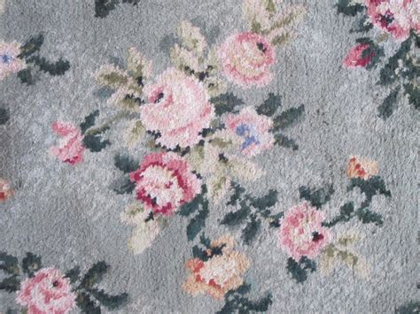 The Flower Appreciation Society: Appreciating this floral carpet...