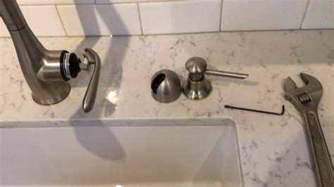 How To Fix Moen Kitchen Faucet Handle – Kitchen Info