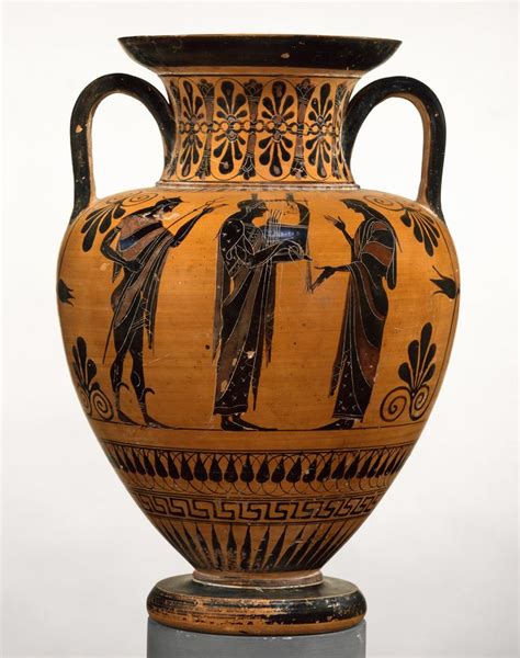 Historical Styles: I like the way there is a story depicted on the vase ...