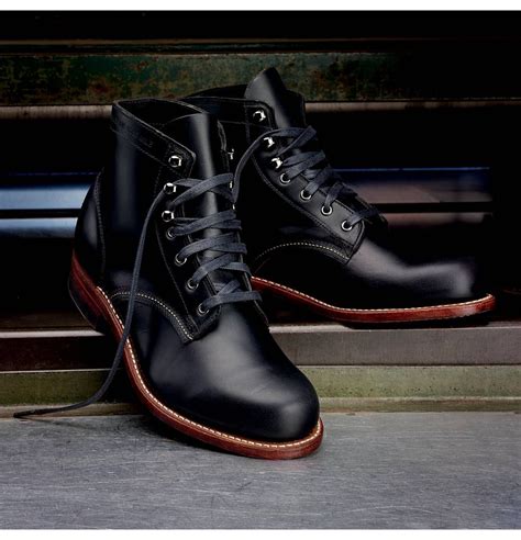 1000 Mile Plain-Toe Original Boot | Ankle boots men, 1000 mile boots ...