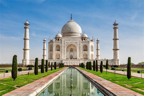 15 Top-Rated Tourist Attractions in India | PlanetWare