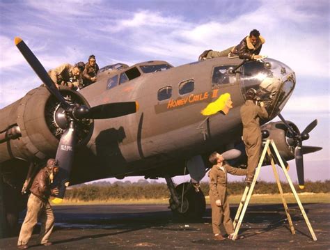 World War II: Color Photos of U.S. Bombers and Crews in England, 1942 ...