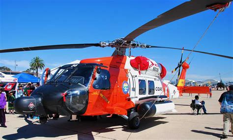 Sikorsky MH-60 Jayhawk - Price, Specs, Photo Gallery, History - Aero Corner