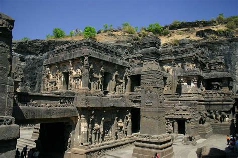 Best Time To Visit Ajanta And Ellora Caves > Weather & Season