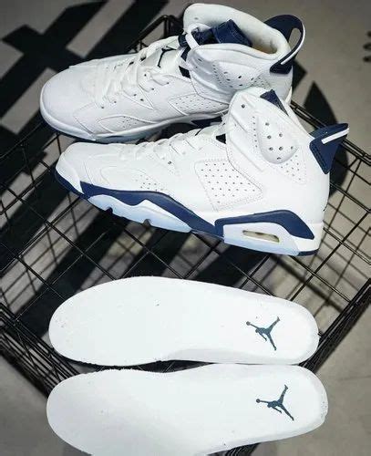 Men White Air Jordan Retro 6 Shoes at best price in Surat | ID: 24342975362