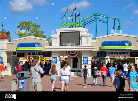 Entrance Cedar Point Amusement Park Sandusky Ohio Stock Photo - Alamy