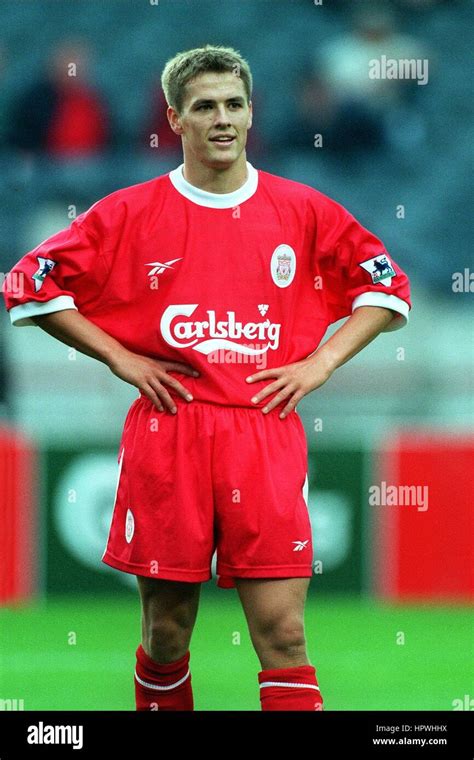 MICHAEL OWEN LIVERPOOL FC 03 August 1998 Stock Photo: 134557638 - Alamy