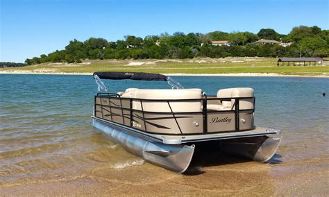 2017 Bentley Pontoon 20' Ready To Cruise | GetMyBoat