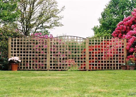 Wooden Trellis Panels s - Duncombe Sawmill, local and UK delivery from ...