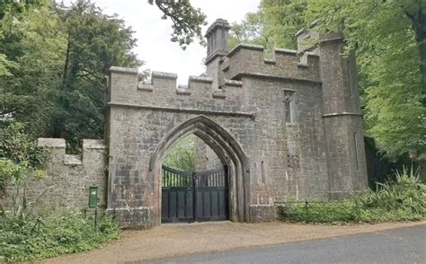 Magical Castles in Cork: From The Blarney Stone To Historic Blackrock