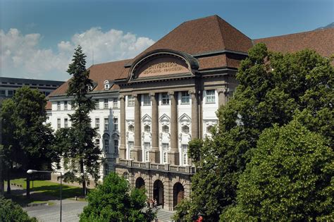 Main Building - University of Innsbruck | The University of … | Flickr