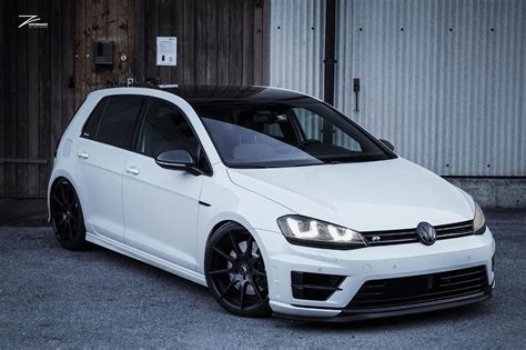 Volkswagen Golf R 7 White Z Performance ZP.08 Wheel | Wheel Front