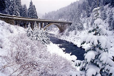 rainbow bridge in winter, Idaho | Fred Stillings | Flickr