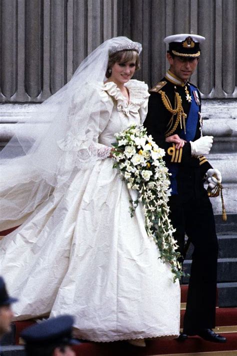 30+ unseen pictures and moments from Lady Diana and Prince Charles ...