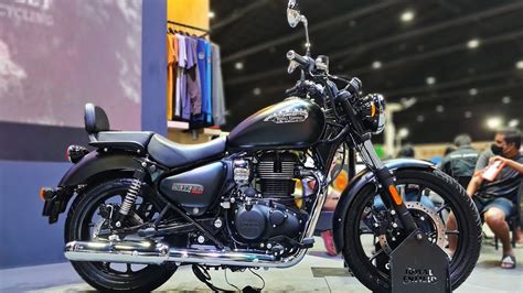 Royal Enfield METEOR 350 STELLAR Black - YouTube