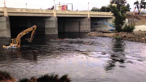 Los Angeles River Flash Flood November 2012 - YouTube