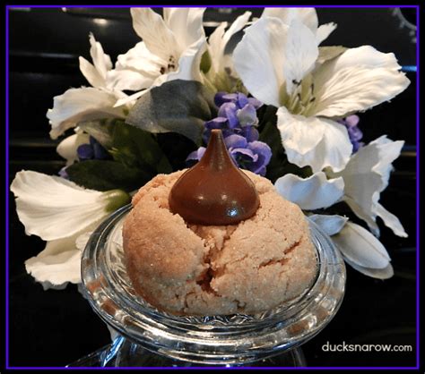 Peanut Blossom Cookie Recipe - Ducks 'n a Row