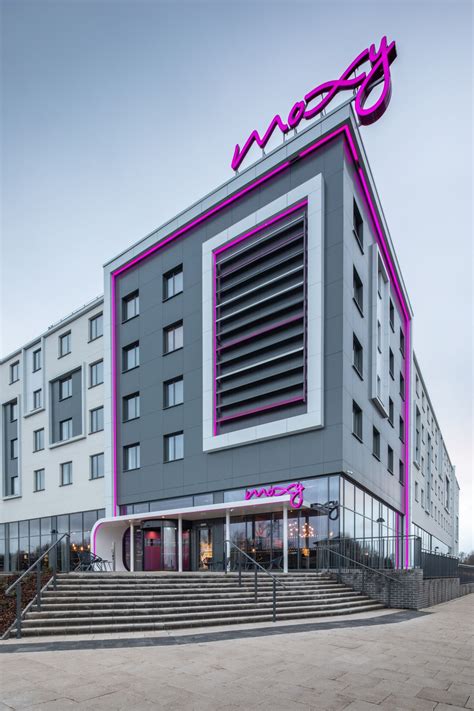 Moxy Hotel Edinburgh Airport