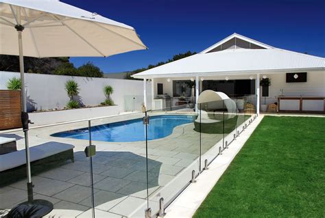 Customized Tempered Glass Pool Fence Panels Laminated Safety Glass Railing