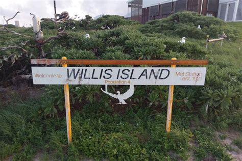 8 Welcome to Willis Island - Naval Historical Society of Australia