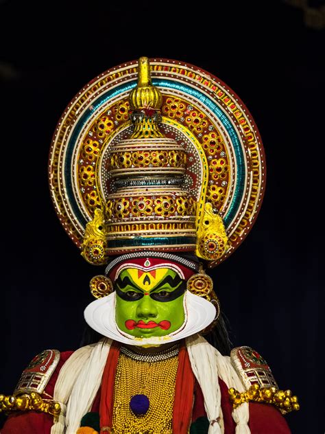 Kathakali Makeup Process | Saubhaya Makeup