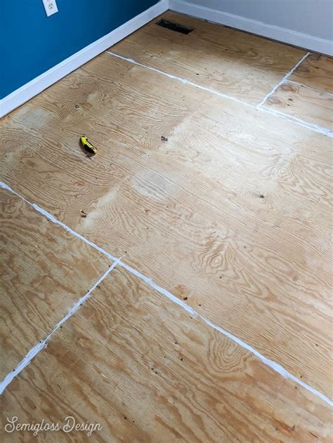 How to Paint a Plywood Floor: The Easy Way | Plywood flooring diy ...