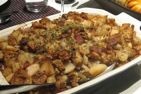 Bread Stuffing W/ Pears, Bacon, Pecans & Caramelized Onions Recipe ...